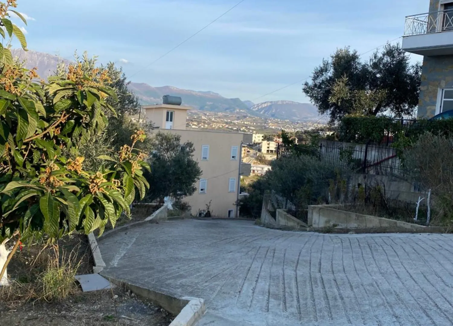 Private Rooms In Villa, City Side Tirana Albania