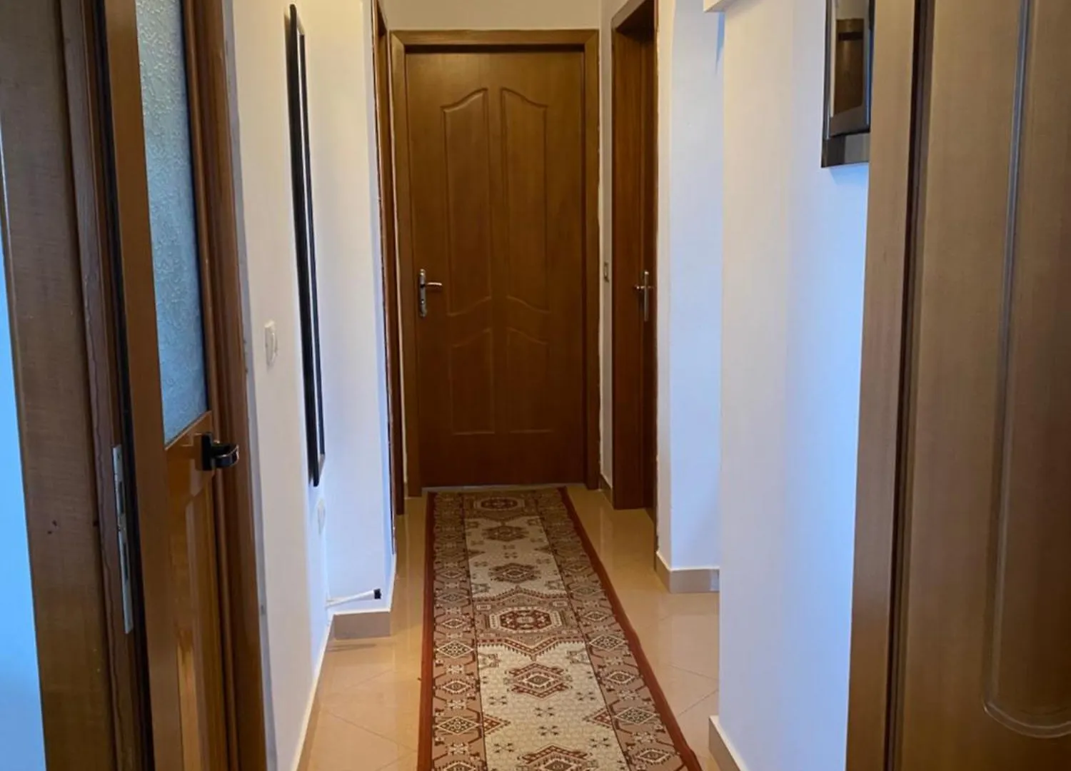 Guest house Private Rooms In Villa, City Side Tirana