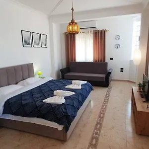 Guest house Wonderful Rooftop, Tirana